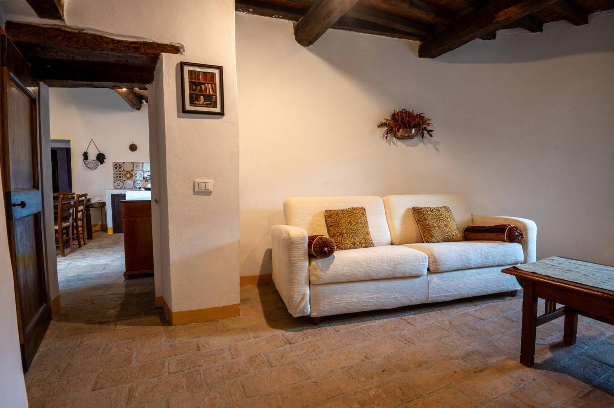 Castello Valenzino Bed and Breakfast Antognola Buitenkant foto