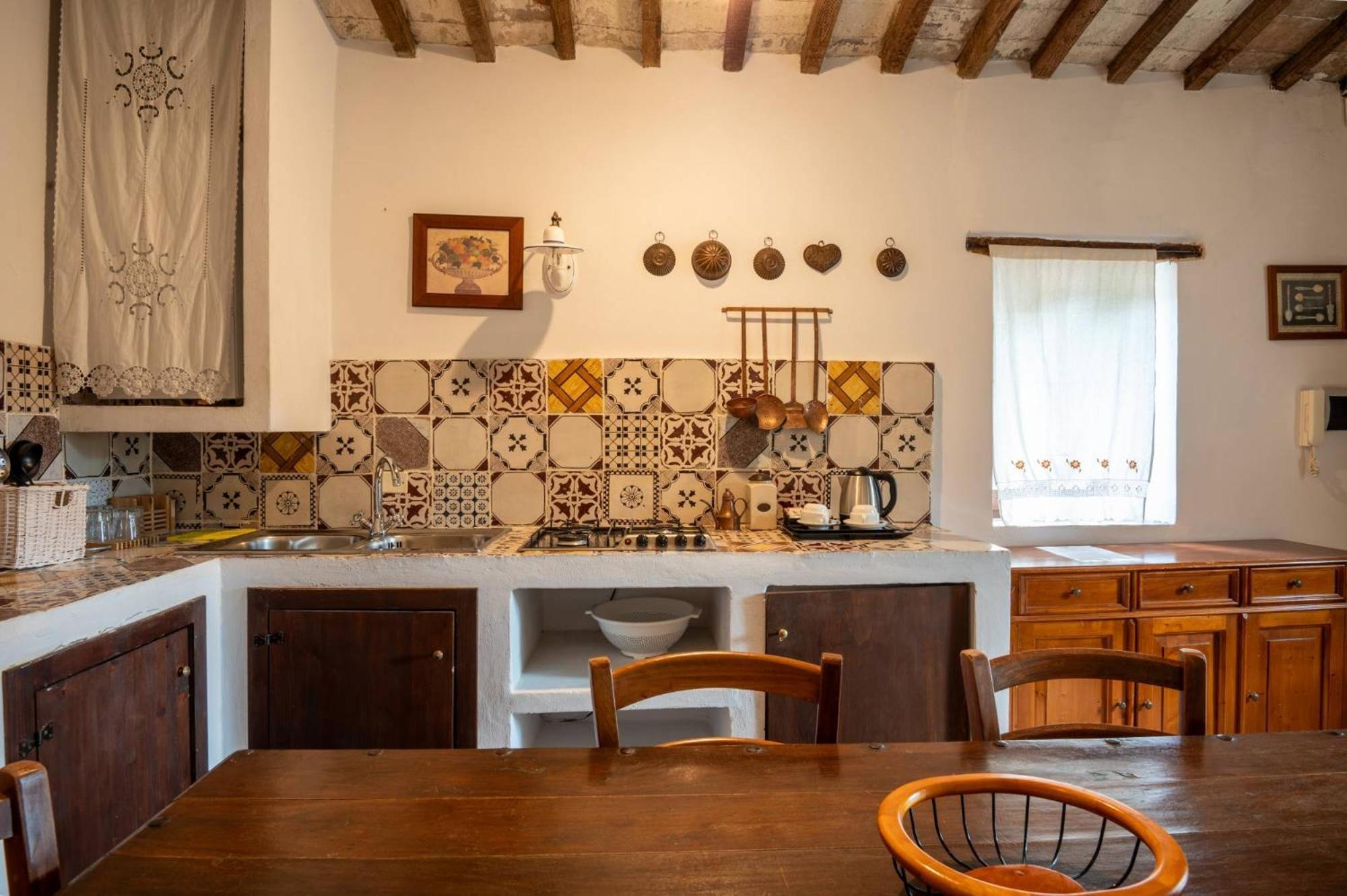 Castello Valenzino Bed and Breakfast Antognola Buitenkant foto