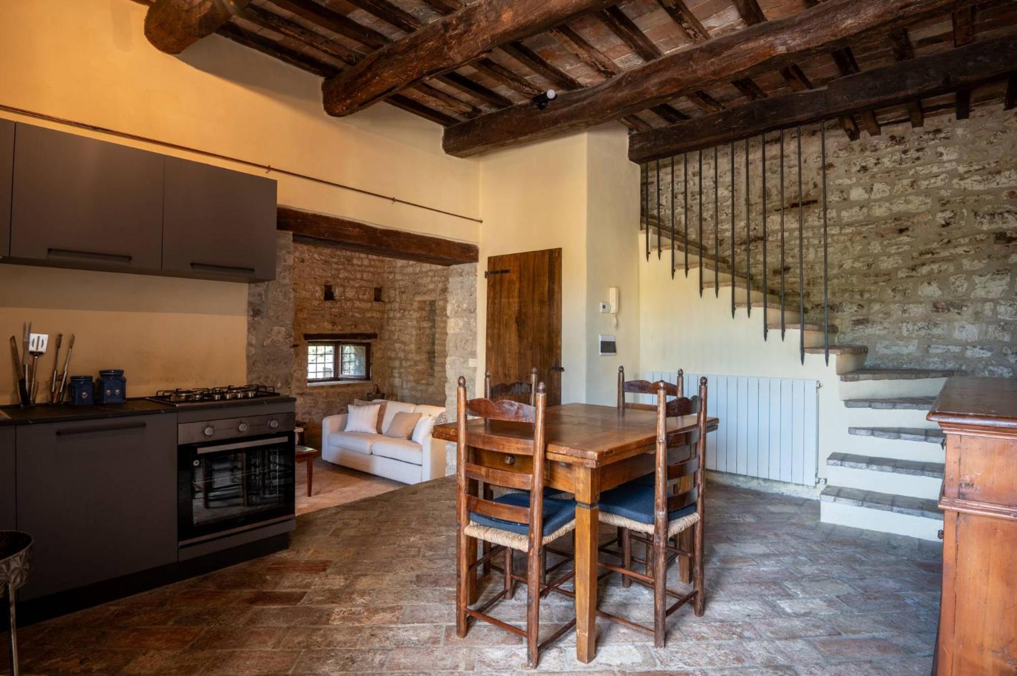 Castello Valenzino Bed and Breakfast Antognola Buitenkant foto